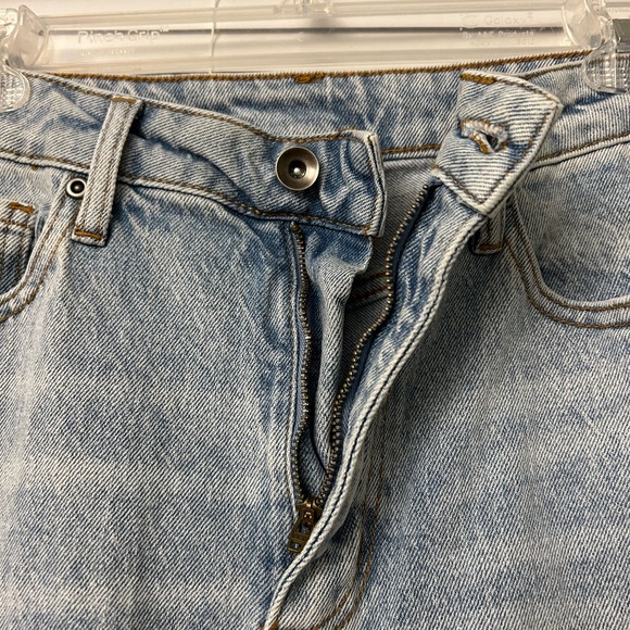 Hot topic Disney Mulan jeans size 5 - Picture 6 of 12